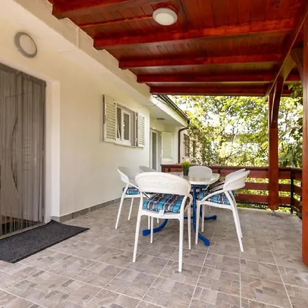 Διαμέρισμα Fuer 4 Personen Ca 50 Qm In Njivice, Kvarner Bucht Krk *